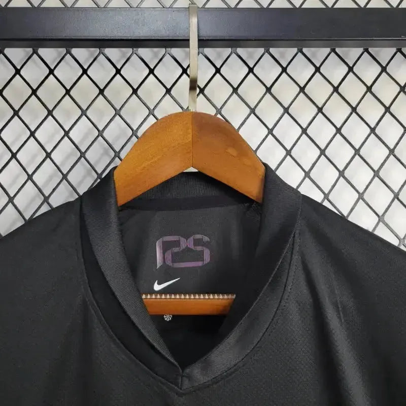 Camisa Barcelona TRAVIS SCOTT Away home 24/25 - Torcedor Masculina Preta