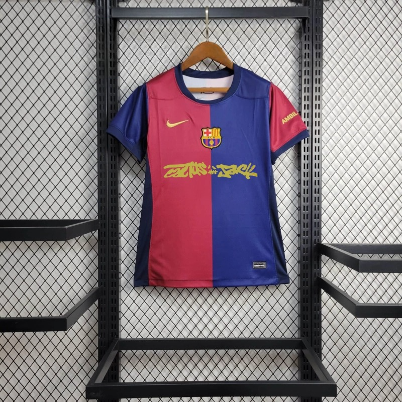 Camisa Barcelona TRAVIS SCOTT  24/25 - Torcedor Feminina