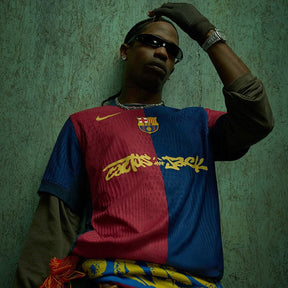 Camisa Barcelona TRAVIS SCOTT Home 24/25 - Jogador Masculina