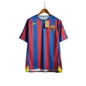 Camisa Barcelona Retrô Home 2006/07 Ronaldinho #10 - Nike Masculina