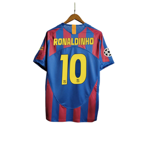 Camisa Barcelona Retrô Home 2006/07 Ronaldinho #10 - Nike Masculina